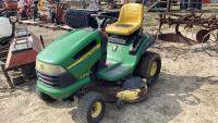 JOHN DEERE LA145 LAWN TRACTOR