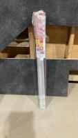 BUNDLE OF CINCH SELF ADHESIVE FLOOR TRANSITION