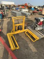 Transport tire lift