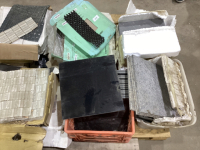 PALLET OF MIXED CERAMIC AND STONE TILE