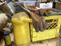 CRATE W/HD BLOCK HEATER,MINI JACK, AIR TOOL, WORK GLOVES