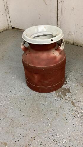 ANTIQUE CREAM CAN W/ LID