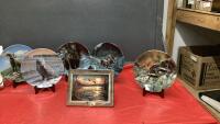 BOX OF COLLECTOR PLATES - WILDLIFE
