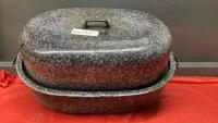 ENAMEL ROAST PAN WITH LID