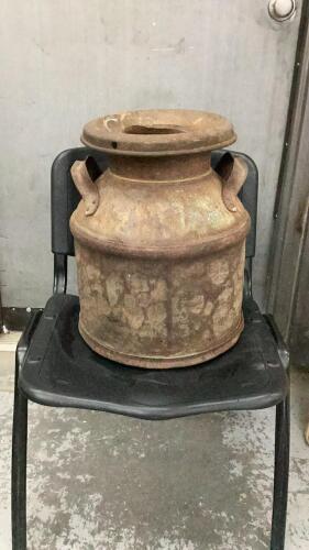 CREAM CAN WITH LID