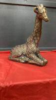 GIRAFFE SCULPTURE