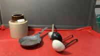 POTTERY JUG W/ A FEW VINTAGE KITCHEN UTENSILS