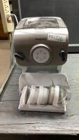 PHILIPS PASTA MAKER