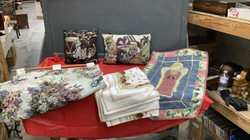 CHRISTMAS TAPESTRY'S, TABLECLOTH, "CAT" PILLOWS