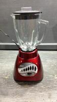 OSTER BLENDER -ONLY HAS FROTHING BLADE