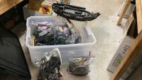 LARGE LIDDED TOTE W/ PIRATE LEGO
