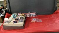 BOXFUL OF SPORTS TRADING CARDS - MOSTLY BASEBALL
