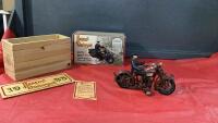 CAST IRON HARLEY DAVIDSON MOTORCYCLE IN WOOD BOX