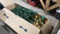 7.5&rsquo; PRELIT CHRISTMAS TREE WITH STAND
