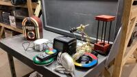 ANTIQUE LOOKING RADIO, SMALL TV, CLOCK, PHONE