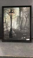 3-D STYLE FOLIAGE PICTURE W/ LAMP
