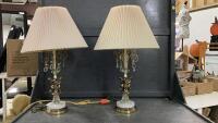PAIR OF TABLE LAMPS W/BRASS CHERUBS, MARBLE BASE AND HANGING GLASS CRYSTALS