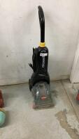 BISSELL UPRIGHT VACUUM