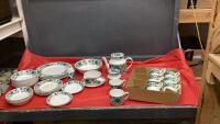 VINTAGE MIDWINTER DISH SET - STAFFORDSHIRE ENGLAND