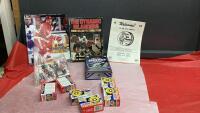 HOCKEY TRADING CARDS AND 2 MAGAZINES