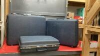 SET OF 3 VINTAGE SAMSONITE SUITCASES