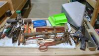 Texture gun and assorted tools