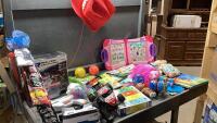 VR GLASSES, PUZZLE, DECOR, BOOKS, TRUCKS, KITE, DOLLS
