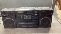 PANASONIC BOOM BOX MODEL S-XBS