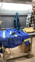 WORK WEAR - INSULATED JACKET, KODIAK SHIRT JACKET, CATERPILLER VEST, DICKIES PANTS(40 X 32)