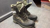 COLUMBIA HARD TOE BOOTS - LINED