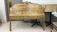 VINTAGE DOUBLE HEADBOARD