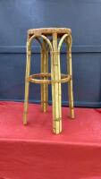 WICKER & RATTAN PLANT STAND