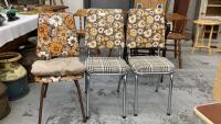 (3) RETRO DINING CHAIRS - (2) MATCHING