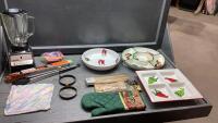 TOTE W/OSTER BLENDER, SERVING SET, GRILLING MAT,