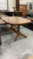 DOUBLE PEDESTAL OVAL KITCHEN TABLE W/ (2) LEAVES