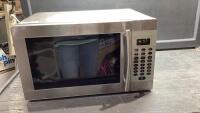 DANBY MICROWAVE