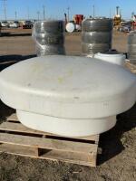 Flat bottom poly tank