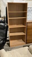 BOOKCASE WITH 4 SHELVES