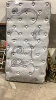 SPRINGWALL TWIN BED - MATTRESS AND BOX SPRING