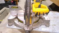 DeWalt compound miter saw