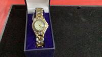 LADIES ACUET QUARTZ WATCH