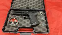 CP88 CROSSMAN PELLET GUN W/ PELLETS