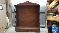 GUN/FISHING ROD RACK