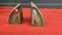 (2) GEODE BOOK ENDS