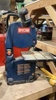RYOBI 9&rdquo; BAND SAW