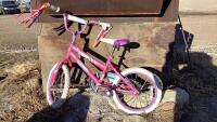 RAZZLE MOVELO PINK BIKE W/ TASSLES