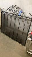 FIREPLACE SCREEN - NEEDS TO BE MOUNTED