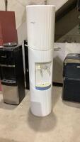 CRYSTAL MOUNTAIN WATER COOLER W/ BOTTLE COVER
