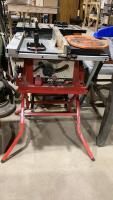 SKIL SAW 10&rdquo; SAW ON FOLDING STAND