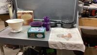 KITCHEN SCALE, SMALL ROASTER, DUTCH OVEN